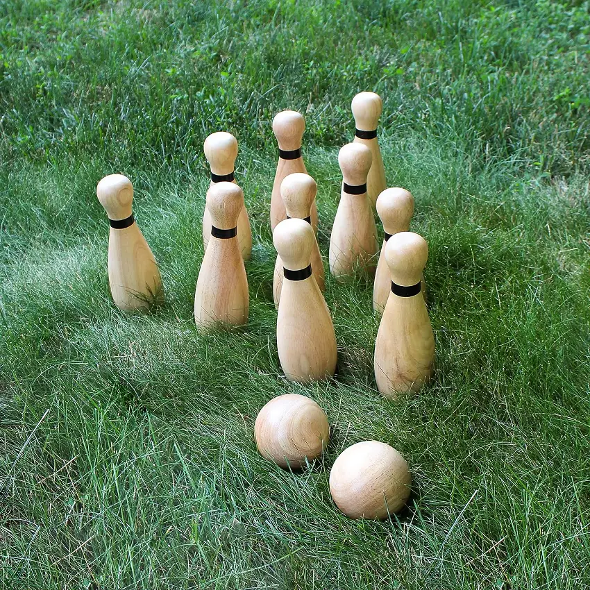 lawn bowling set 