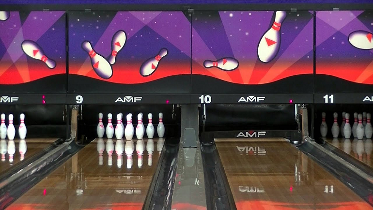 amf bowling lanes